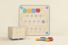 Primo Toys Cubetto Robot